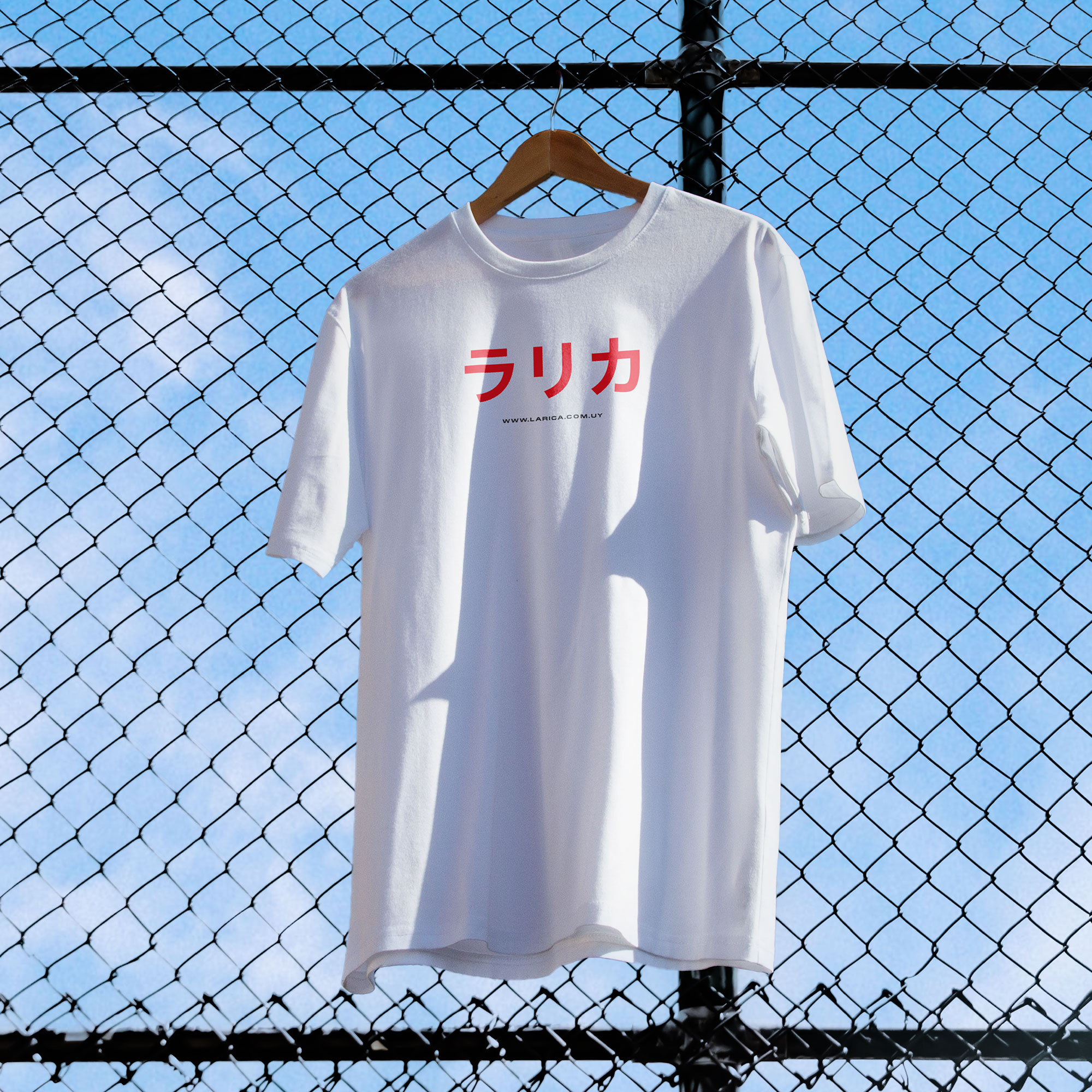 larica-Remera_design_mockp